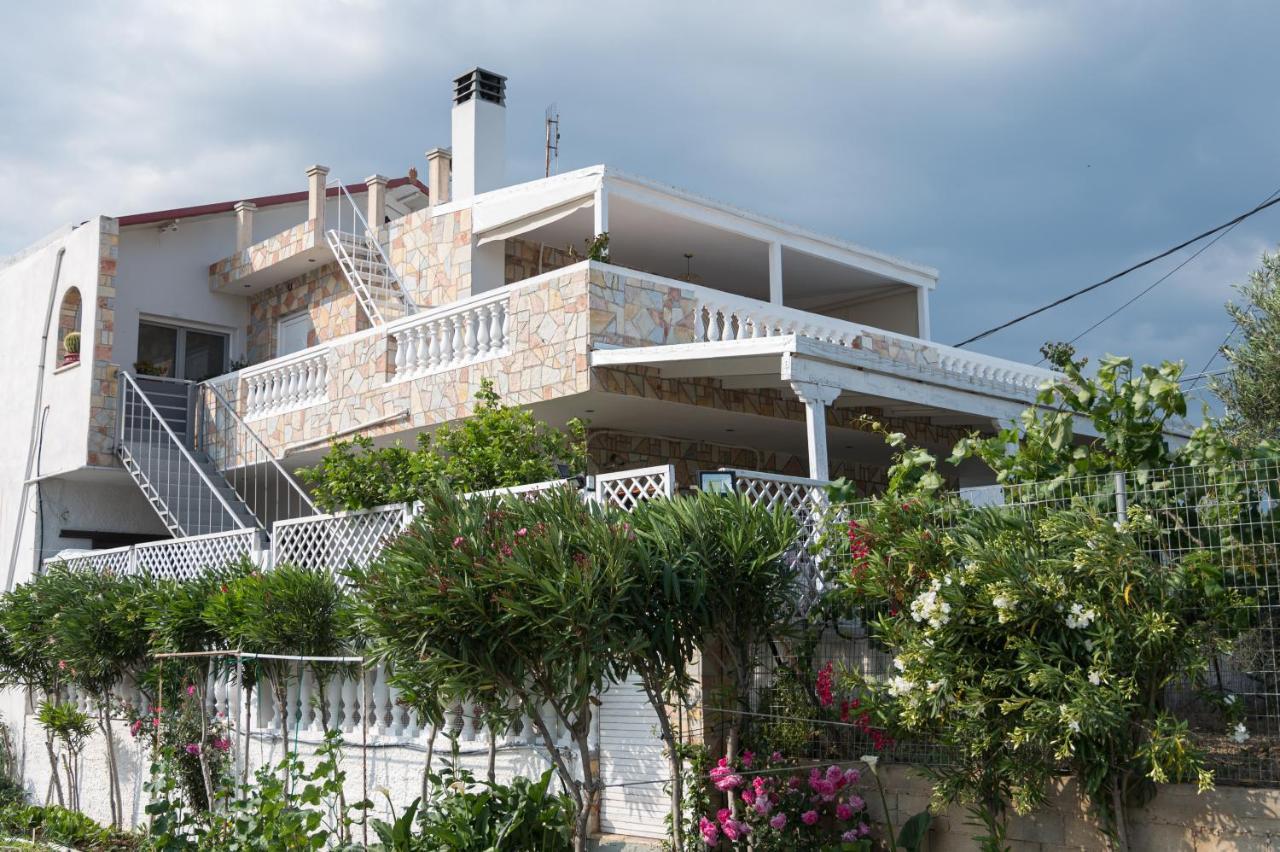 Avra Residence Nafplio Nea Kios Exterior foto